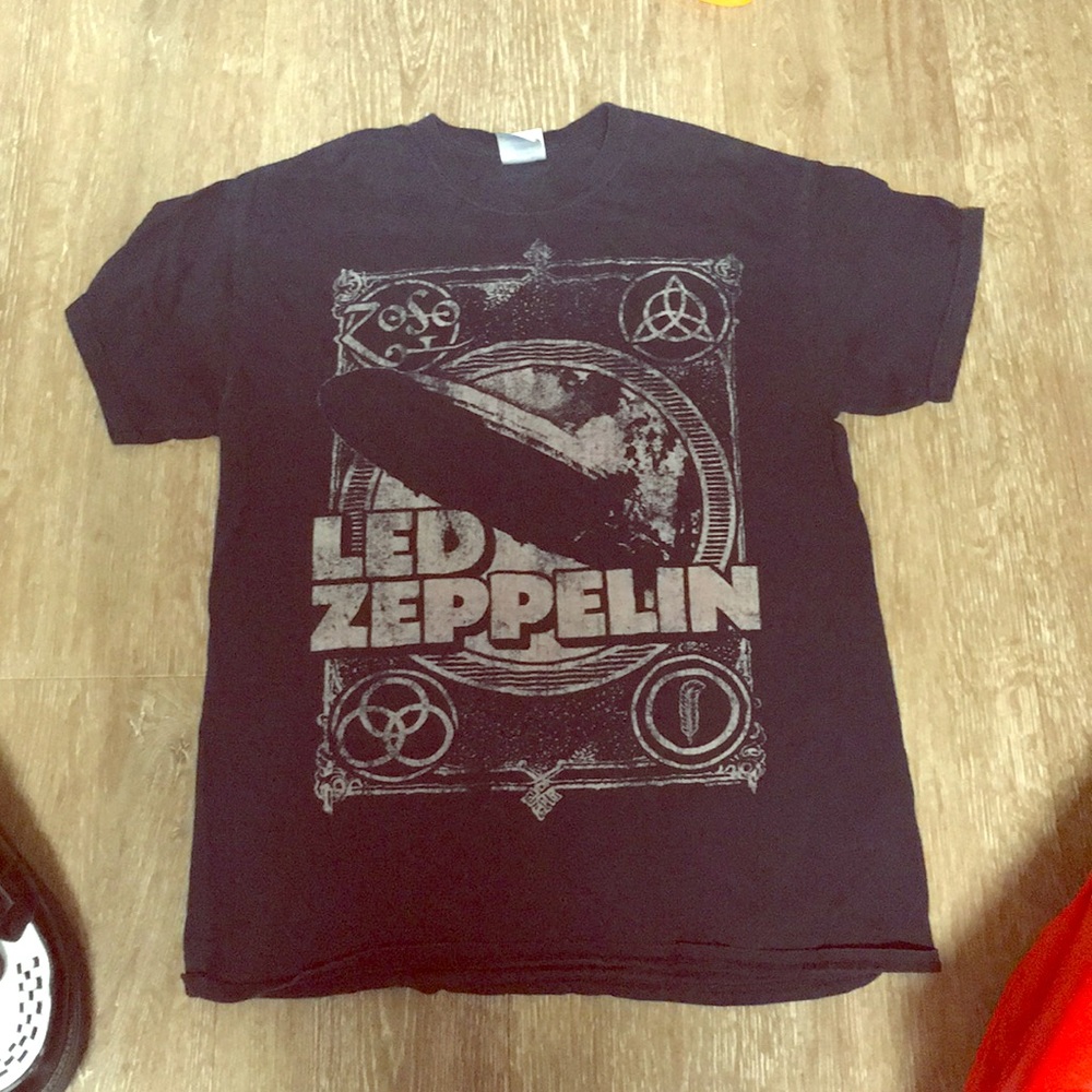 Led Zeppelin T-shirt